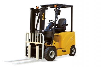  Carrelli elevatori elettrici a 4 ruote Yale - Vendita carrelli elevatori elettrici a 4 ruote - Muletti a 4 ruote Yale