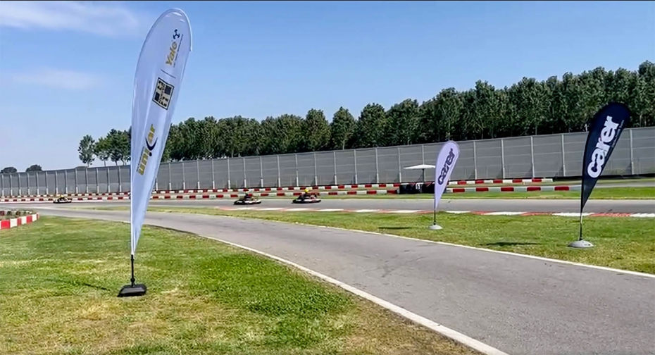 La squadra Unicar Hyster-Yale e un team building a quattro ruote<